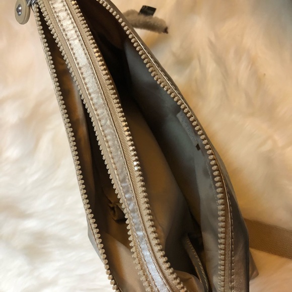 Kipling - Picture 4 of 6